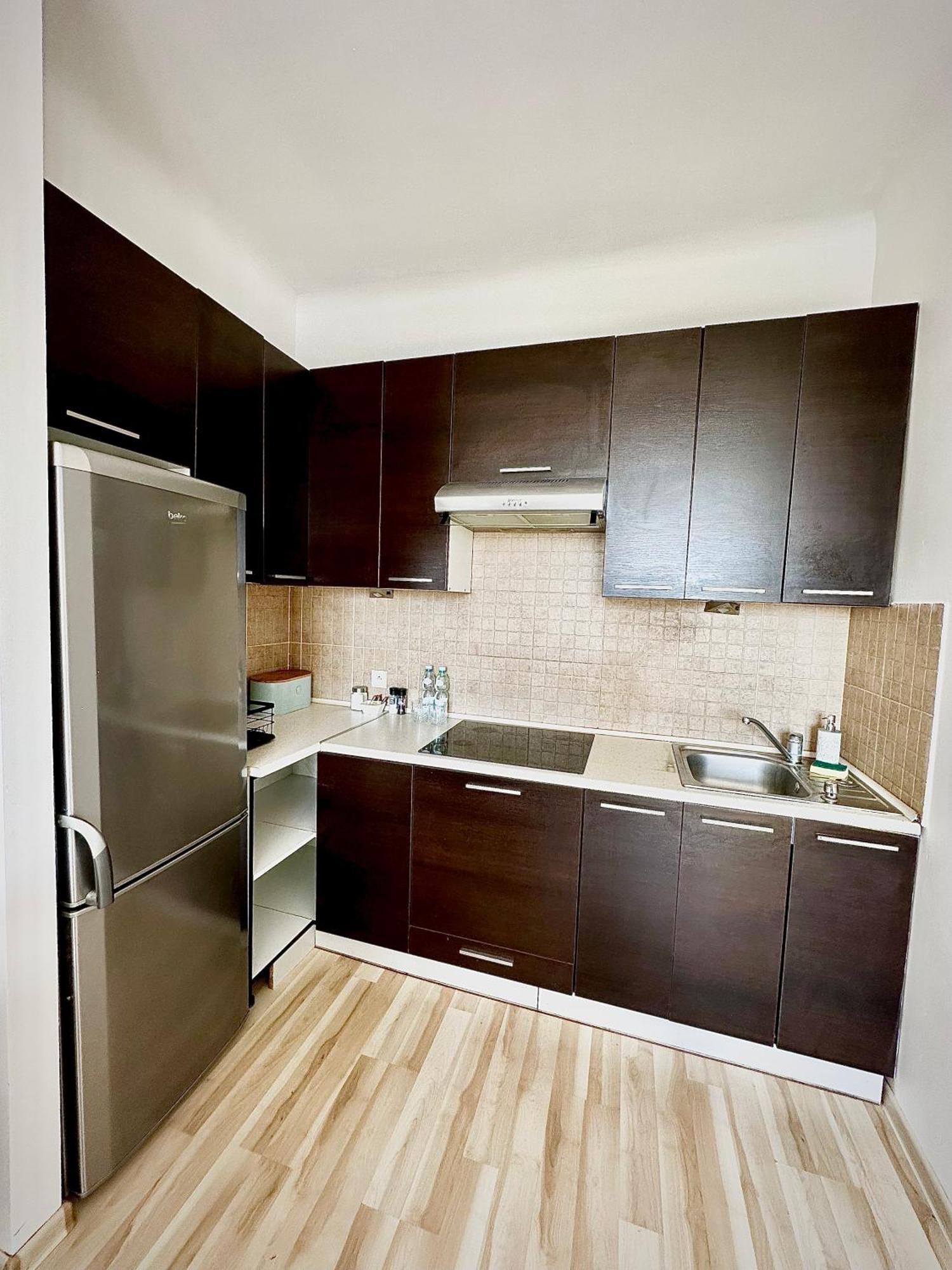 Apartament Blisko Centrum Appartement Warschau Buitenkant foto