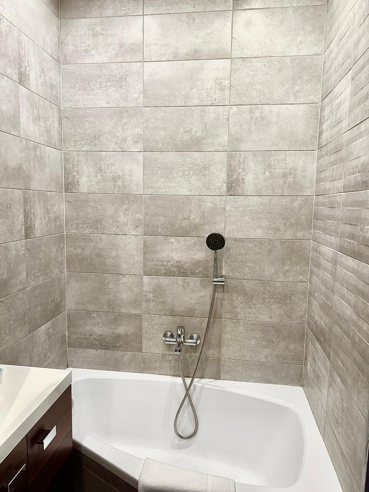 Apartament Blisko Centrum Appartement Warschau Buitenkant foto
